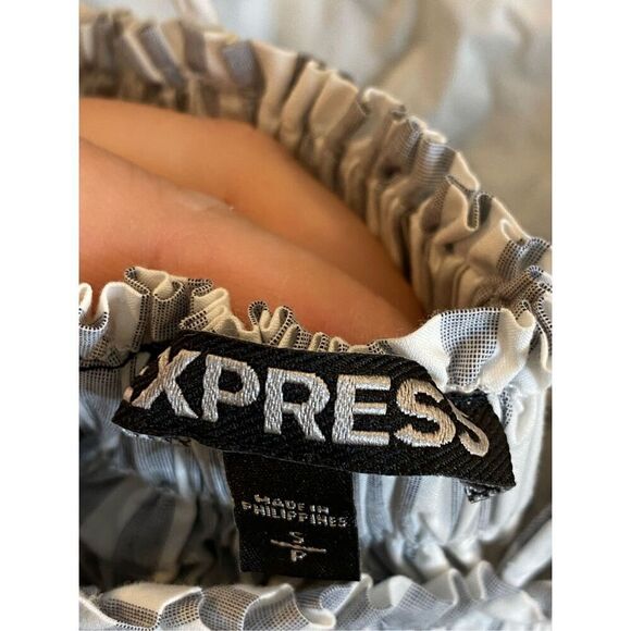 EXPRESS White/Gray Scrunch Waist Peplum Spaghetti Strap Camisole Size Small - Picture 6 of 9